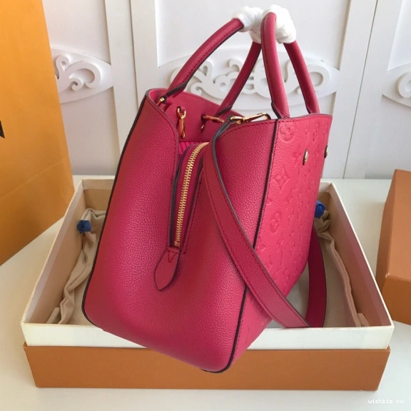 WIS MM MONTAIGNE LOUIS VUITTON 0118